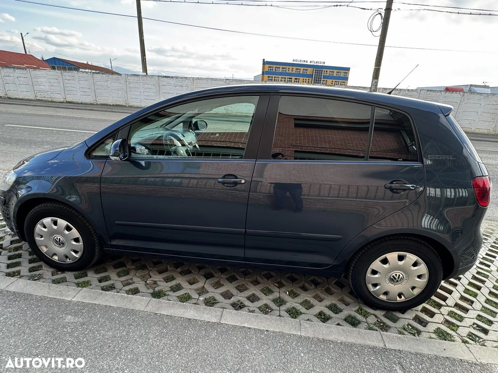 Volkswagen Golf Plus - 14