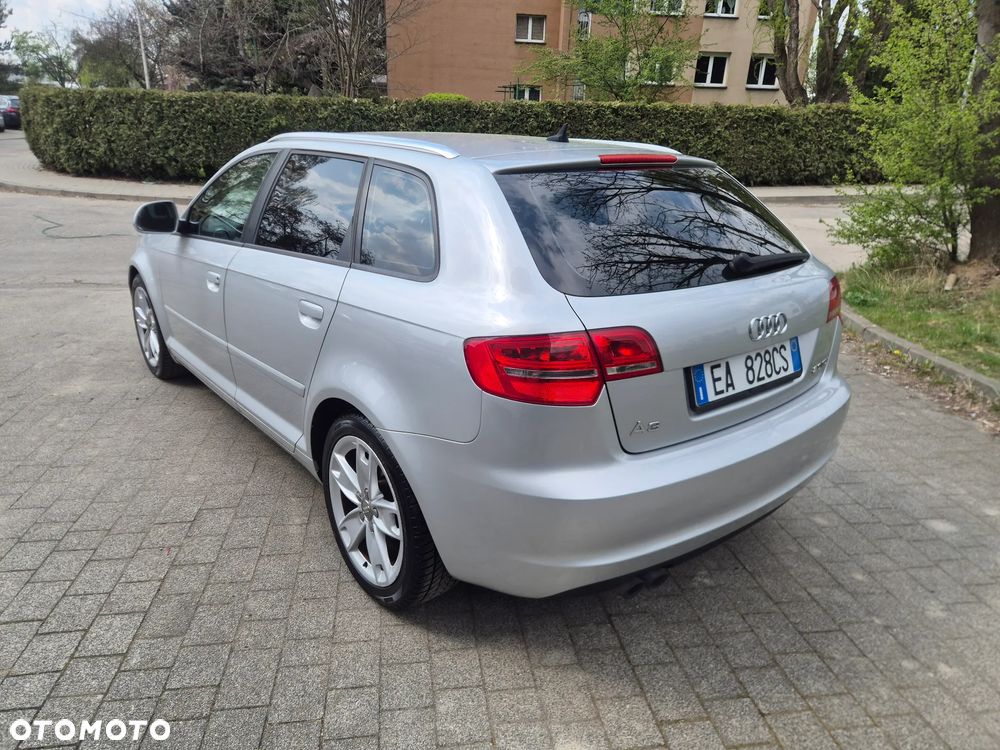 Audi A3 Sportback 2.0 TDI DPF Ambition - 6
