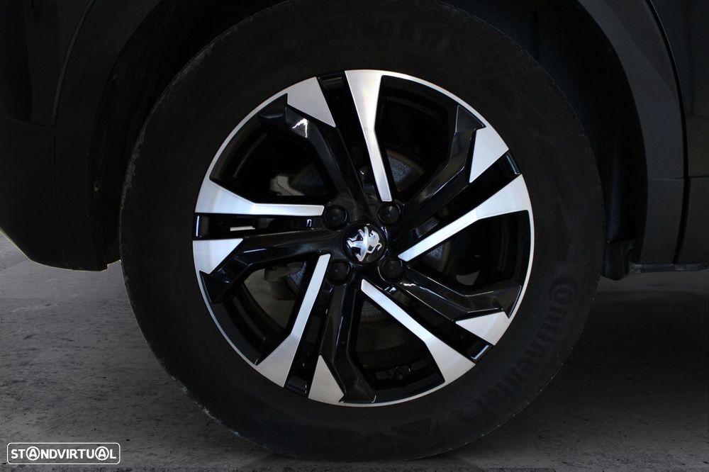 Peugeot e-2008 50 kWh GT - 18