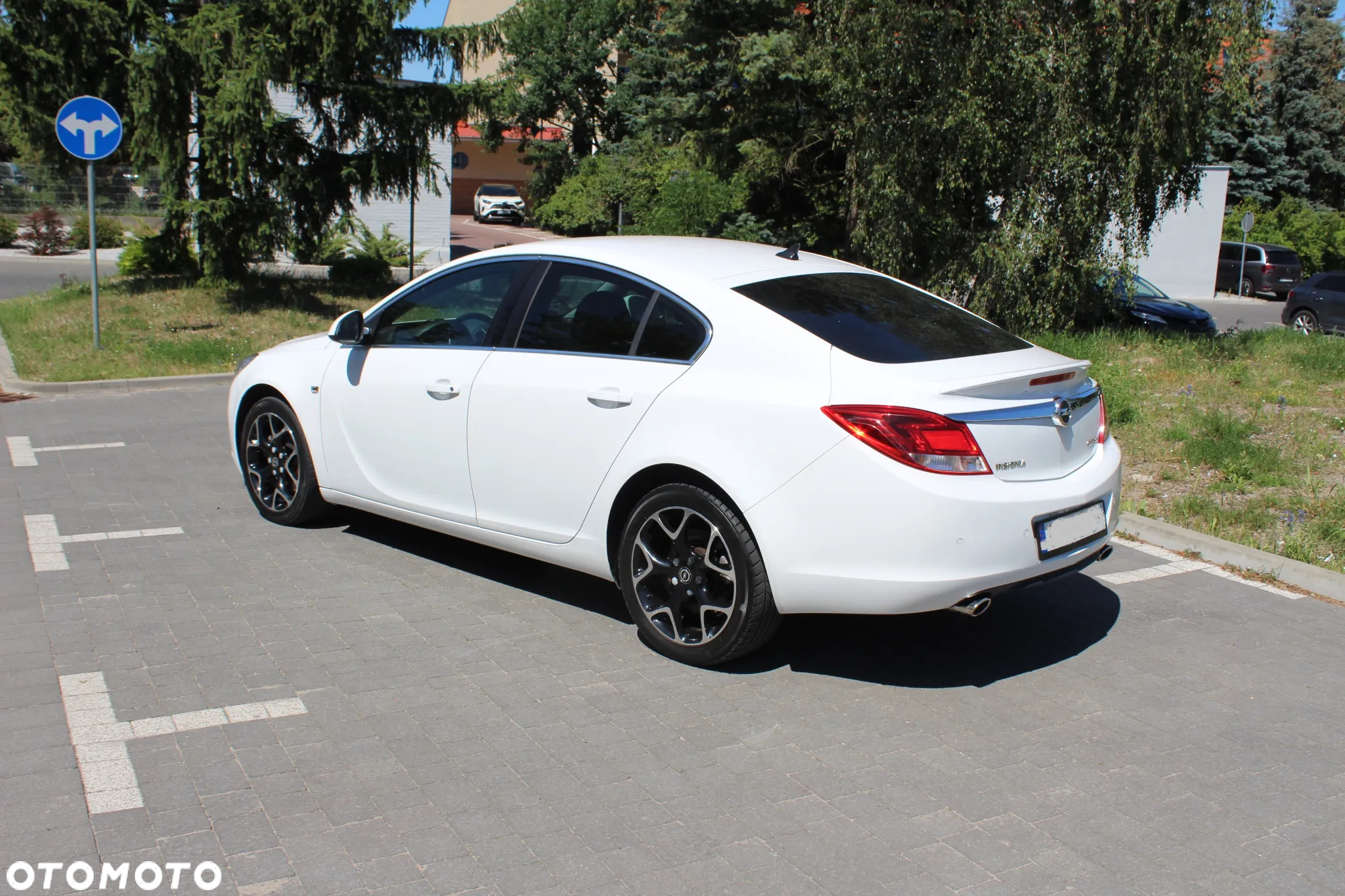 Opel Insignia 1.6 T Sport - 3