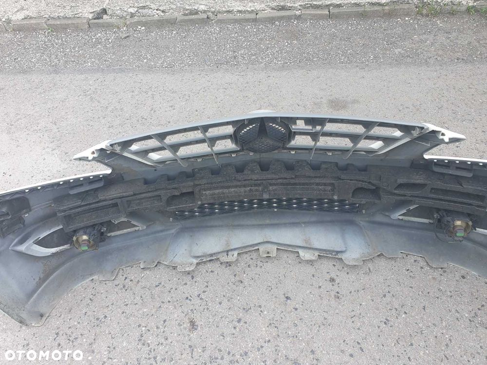 ZDERZAK PRZÓD MERCEDES B-KLASA W245 KOD LAKIERU 650 - 4