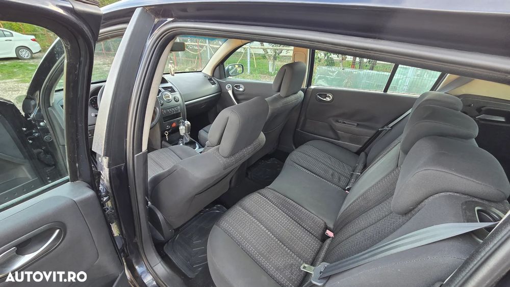Renault Megane II 1.6 Privilege - 6