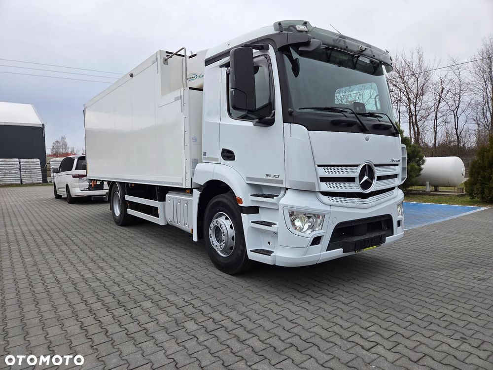 Mercedes-Benz Antos atego actros 1830 - 19
