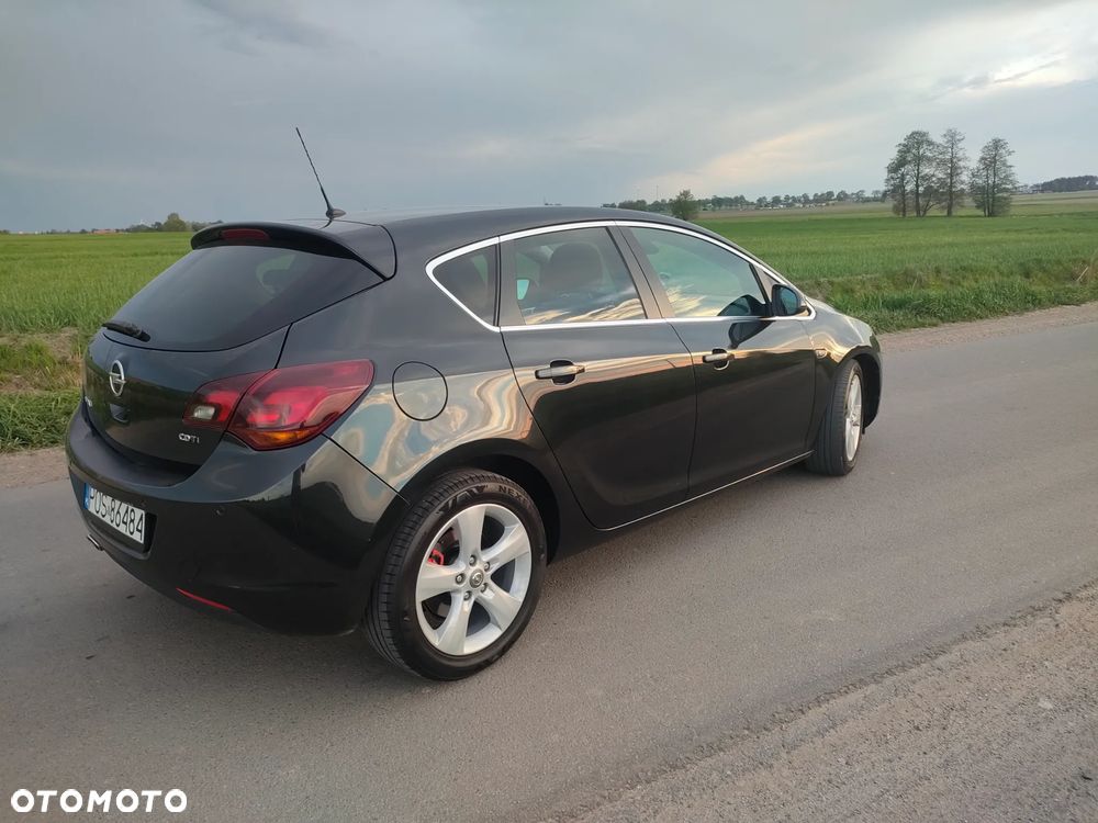 Opel Astra 2.0 CDTI DPF - 10