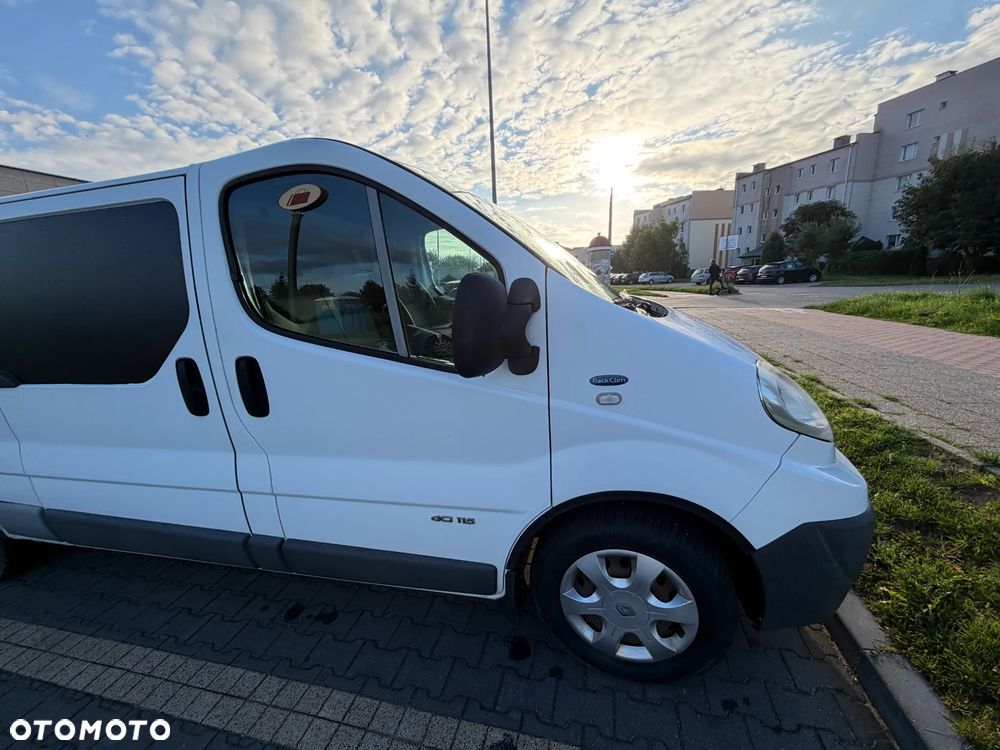 Renault TRAFIC - 9