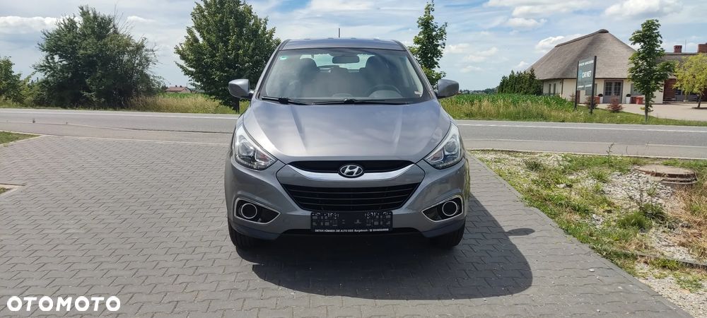 Hyundai ix35 1.6 2WD Fifa World Cup Edition - 9