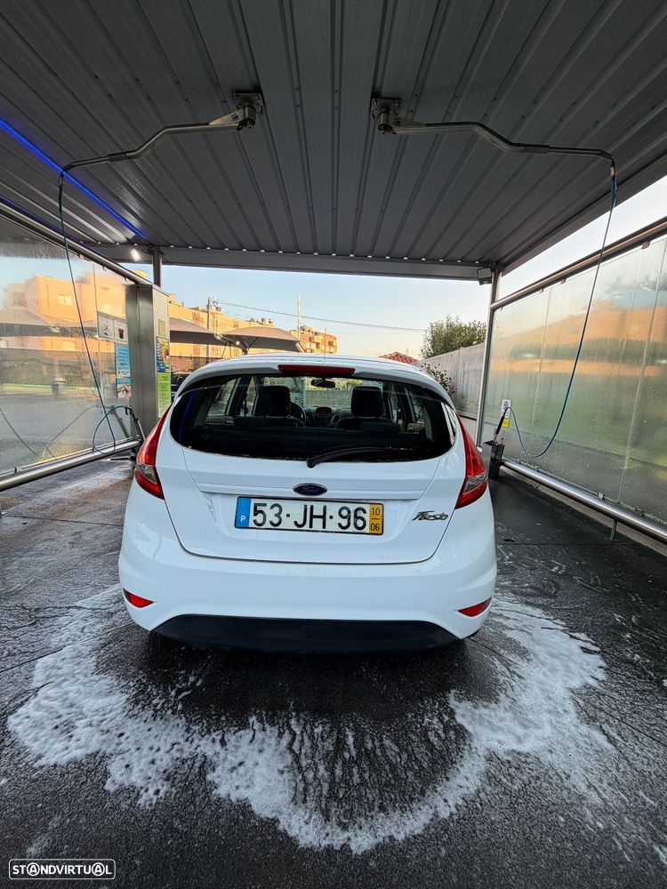 Ford Fiesta 1.25 Trend - 4