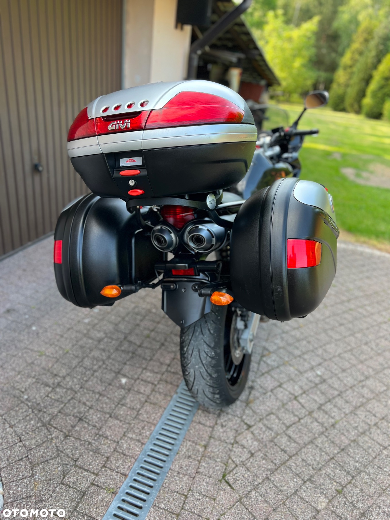 Yamaha FZ6 - 4