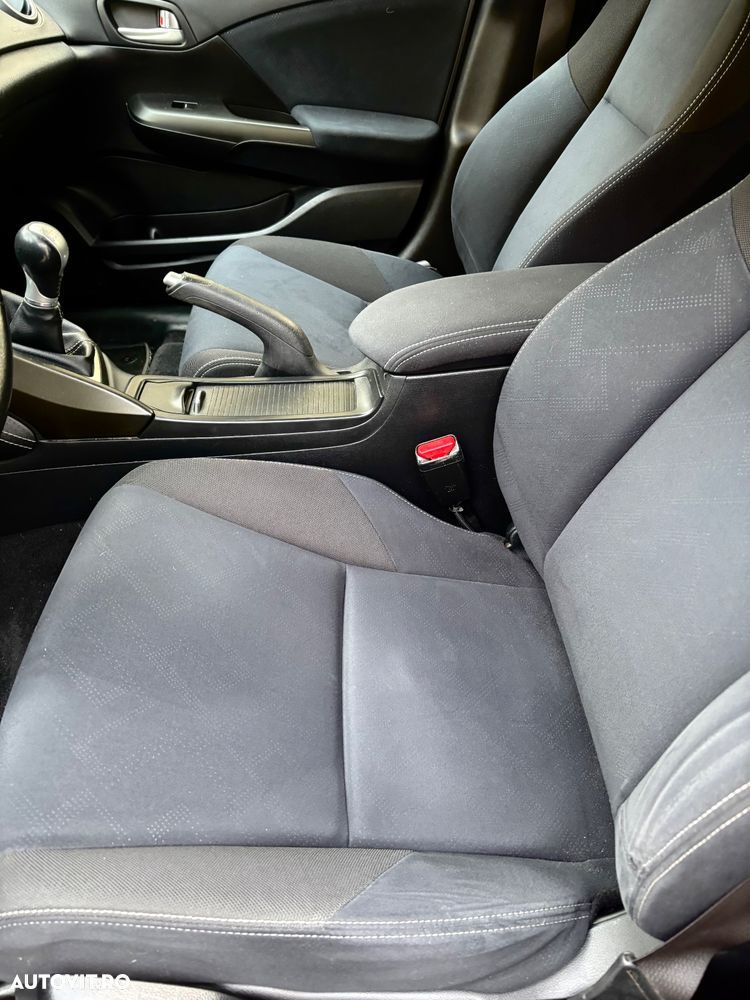 Honda Civic 1.6 i-DTEC 6MT Comfort - 9