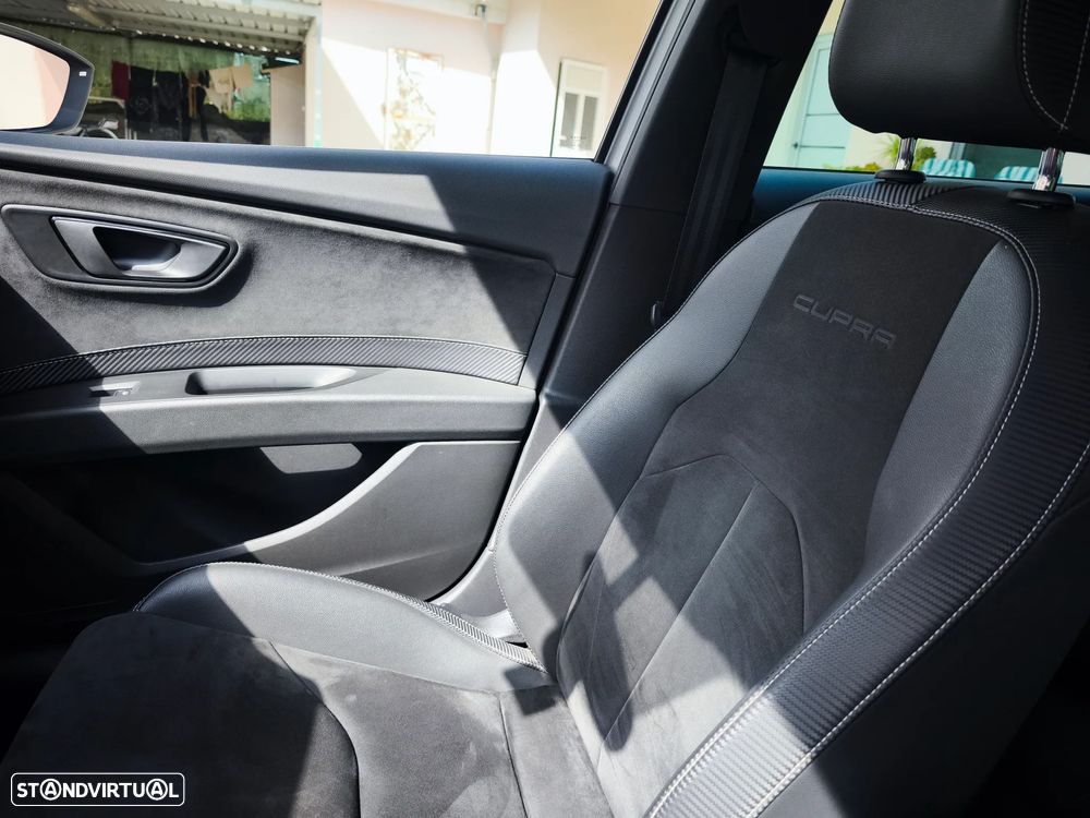 SEAT Leon ST 2.0 TSI Cupra 4Drive DSG S/S - 52