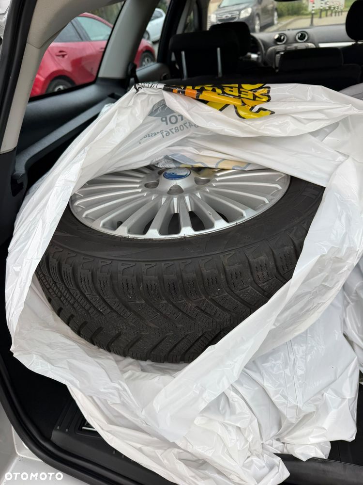 Ford Mondeo - 31