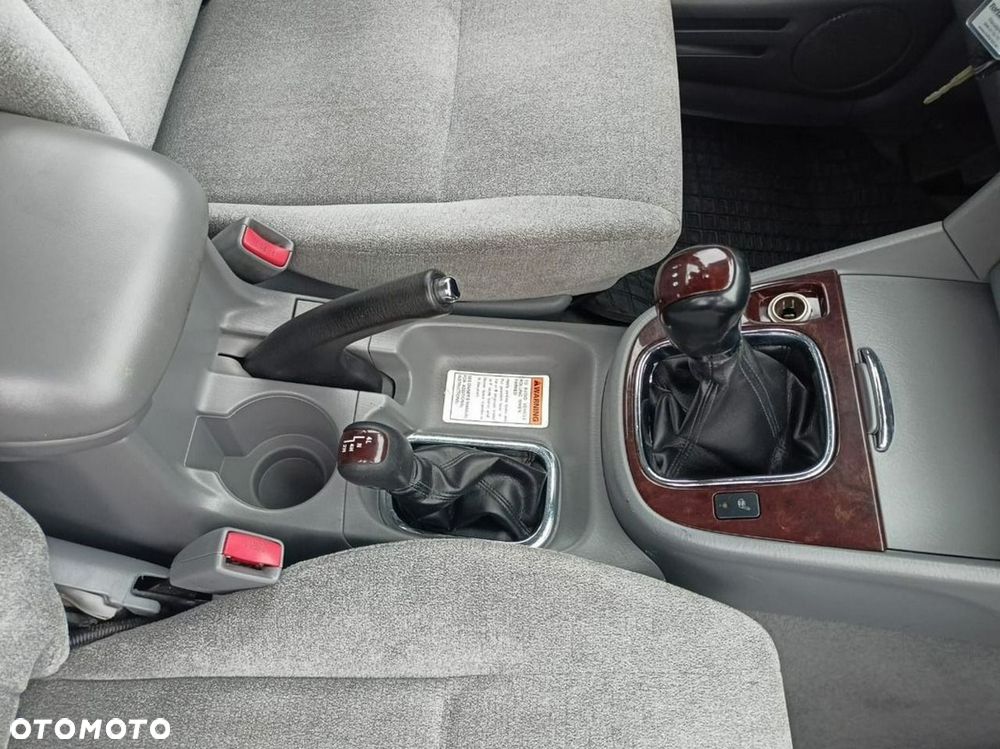 Suzuki XL7 - 23