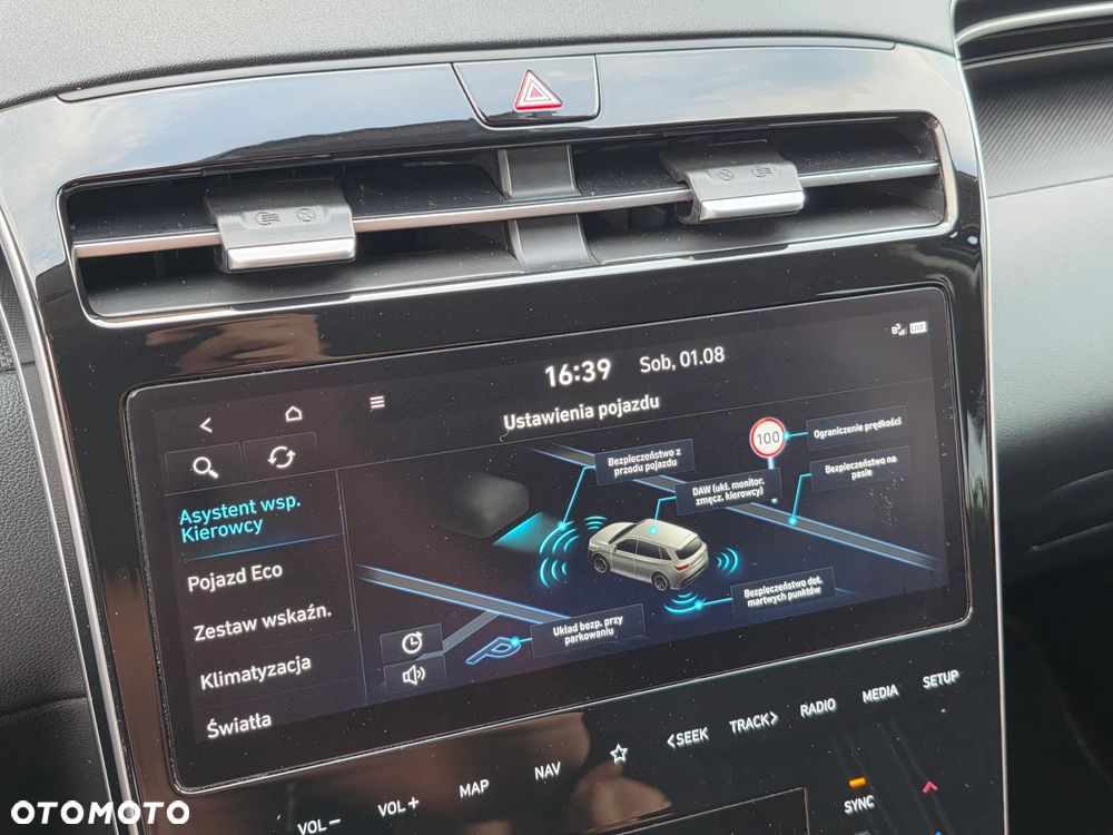 Hyundai Tucson - 24