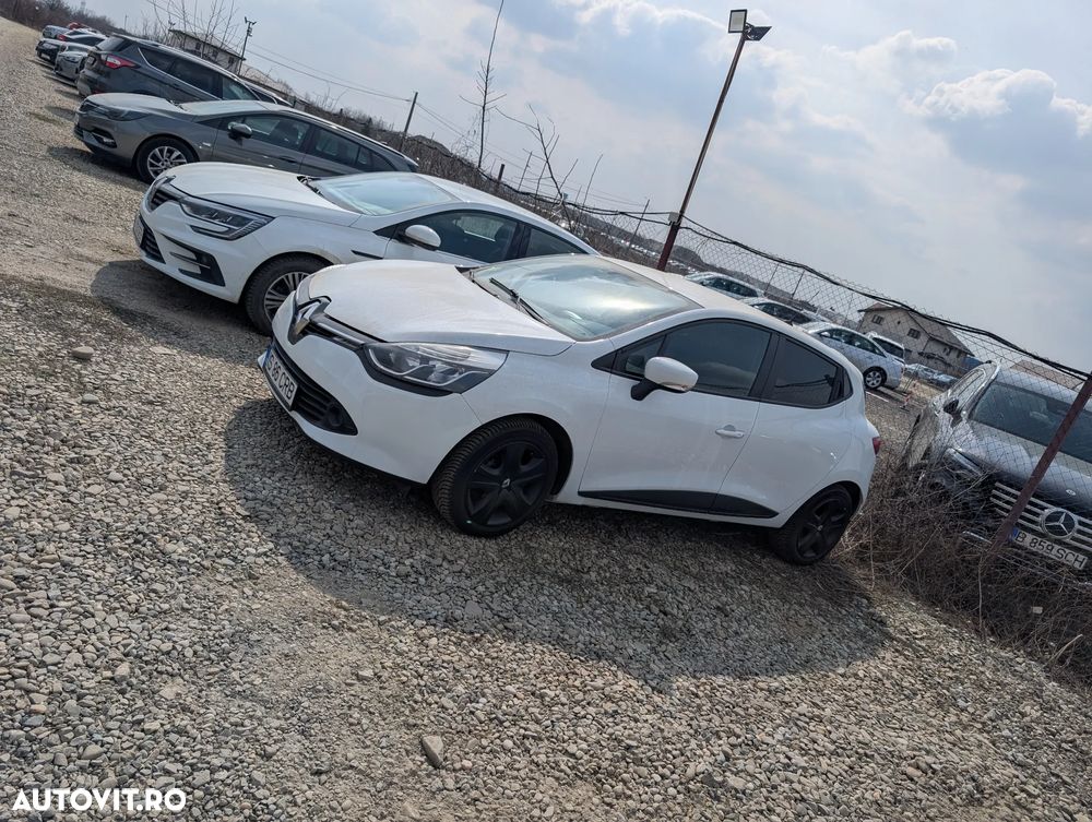 Renault Clio 1.2 16V 75 Dynamique - 1
