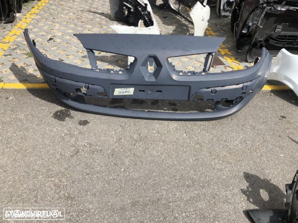 Parachoque renault scenic - 1