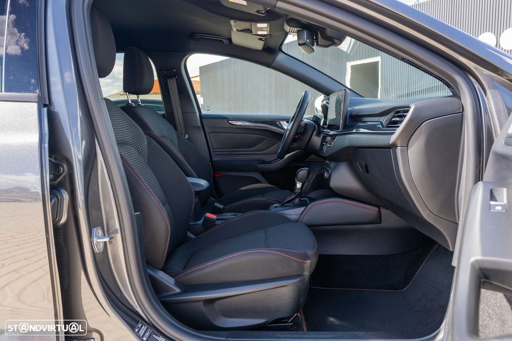 Ford Focus SW 1.0 EcoBoost MHEV ST-Line Aut. - 15