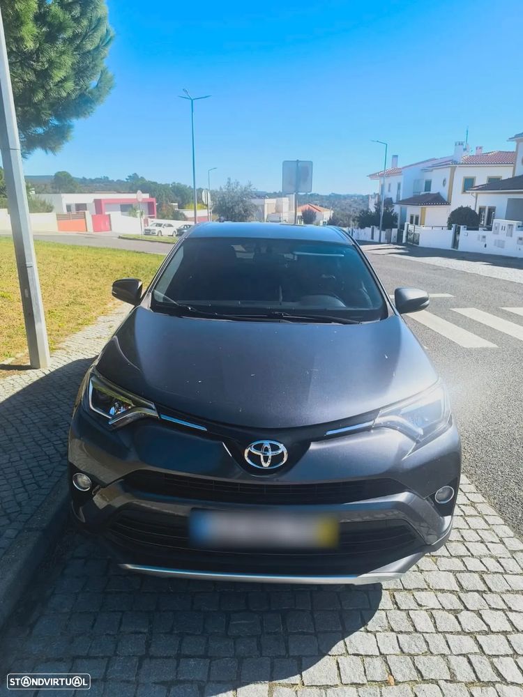 Toyota RAV4 2.0 D-4D Comfort - 9