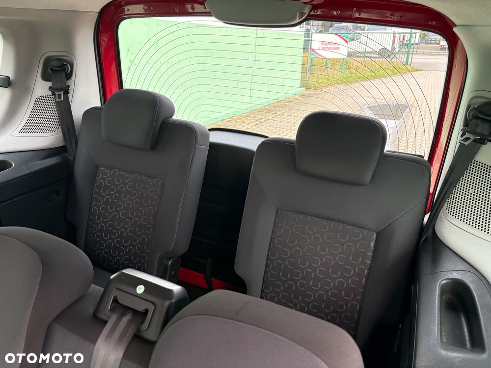 Fiat Doblo 1.4 16V Emotion - 15