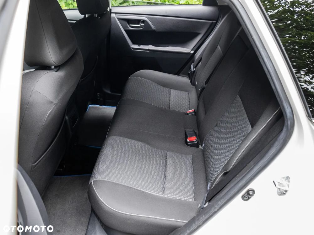 Toyota Auris - 26