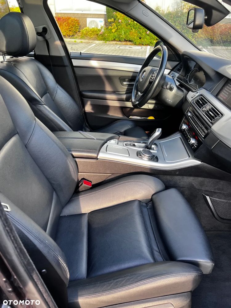 BMW Seria 5 535d xDrive Luxury Line - 24