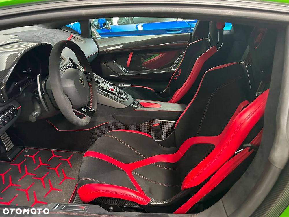 Lamborghini Aventador SVJ - 17