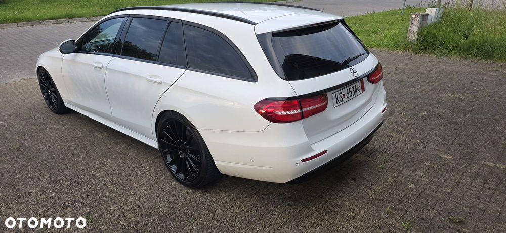 Mercedes-Benz Klasa E 220 d Business Edition 9G-TRONIC - 9
