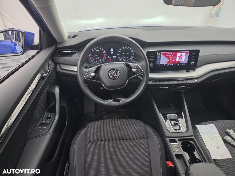 Skoda Octavia 2.0 TDI DSG Ambition - 6