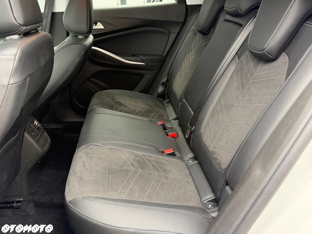 Opel Grandland 1.5 CDTI Ultimate S&S - 28