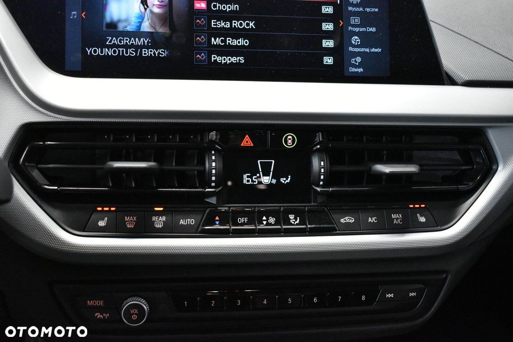BMW Seria 1 118i Advantage - 17