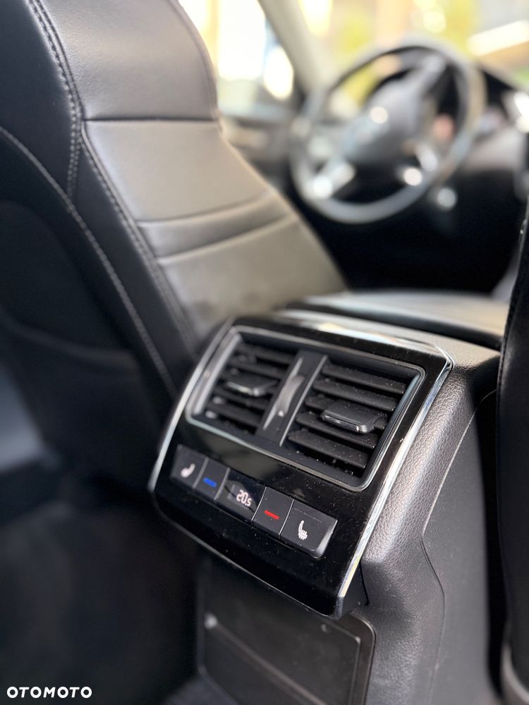 Skoda Superb - 16