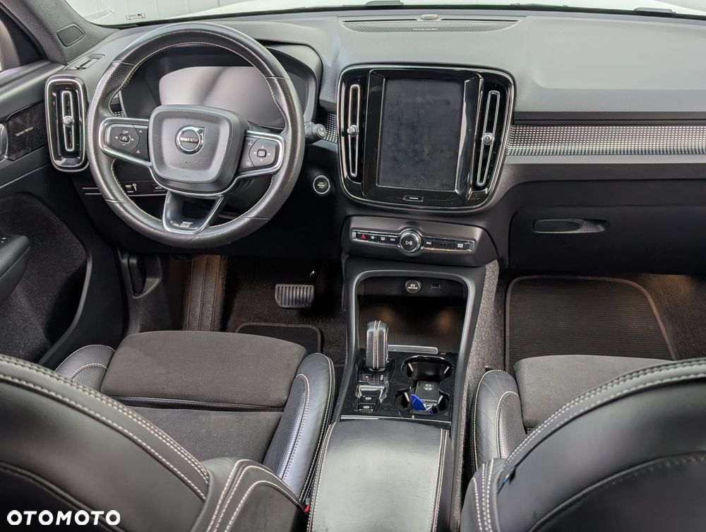 Volvo XC 40 T5 AWD R-Design - 20