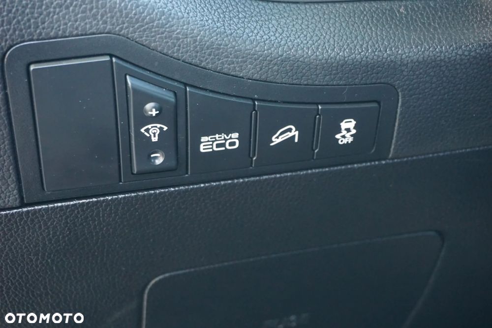 Kia Sportage 2.0 CRDI L AWD - 21
