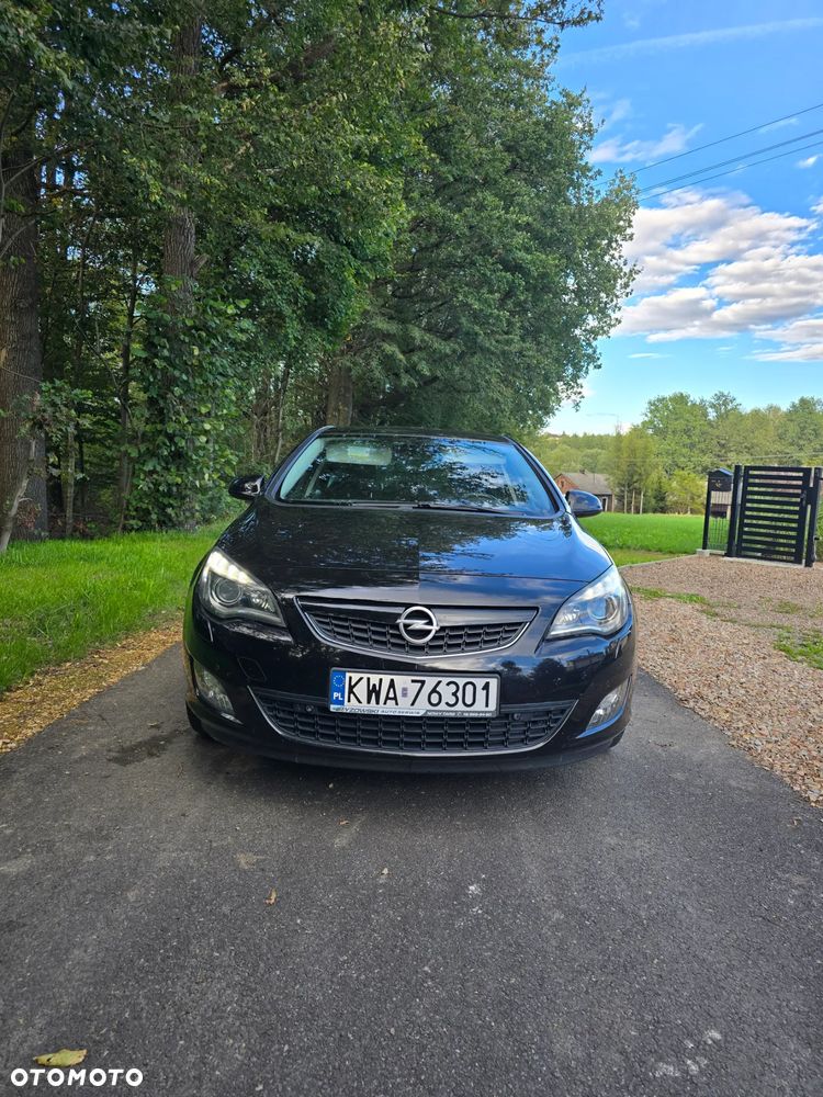 Opel Astra IV 1.6 T Cosmo - 2