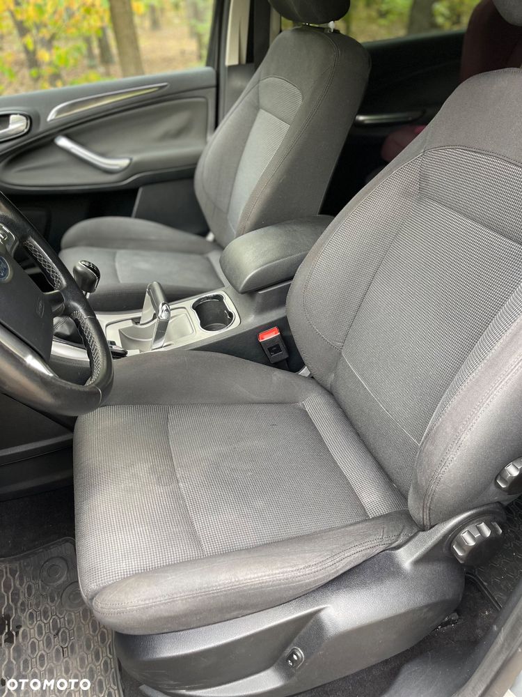Ford S-Max 2.5 Titanium - 10