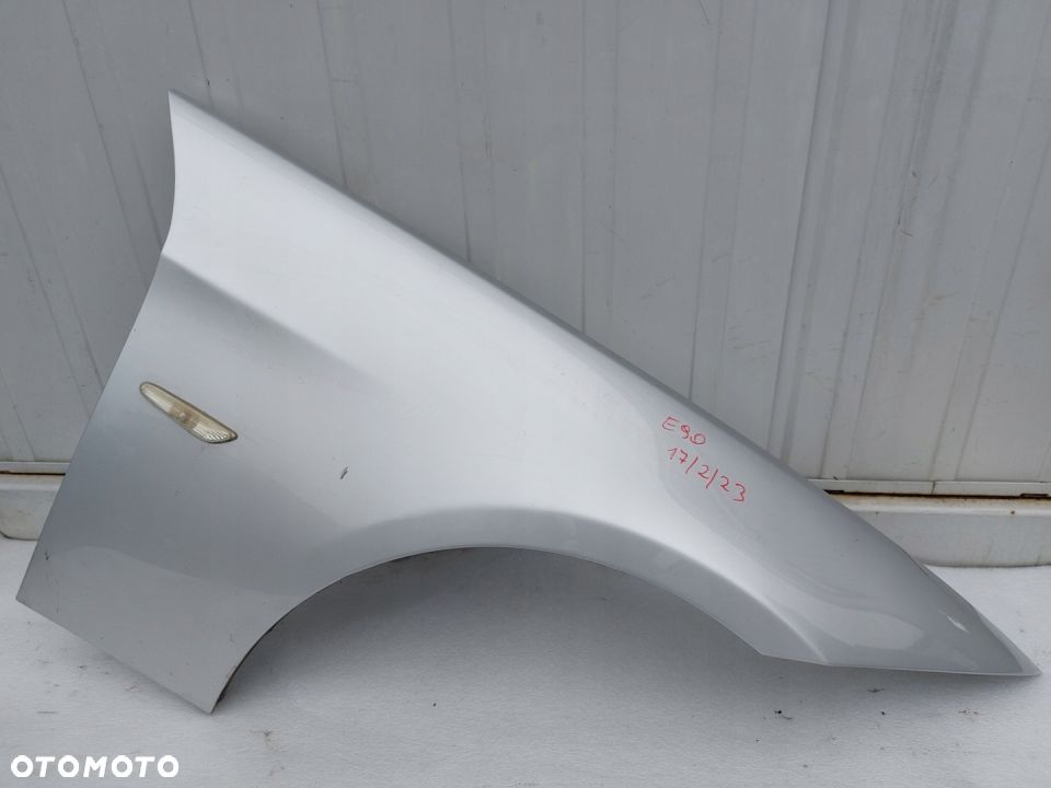 BŁOTNIK PRAWY PRZÓD PRAWY PRZEDNI BMW E90 E91