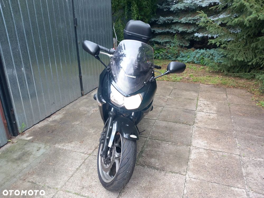 Kawasaki ER - 1