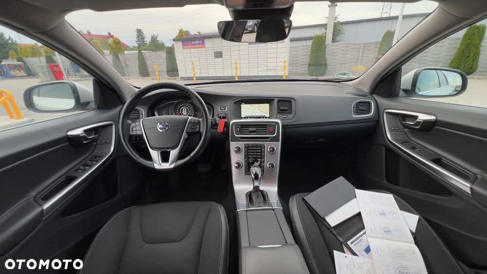 Volvo V60 D3 Geartronic Linje Svart - 13