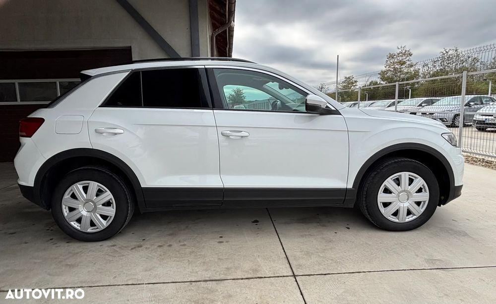 Volkswagen T-ROC - 11