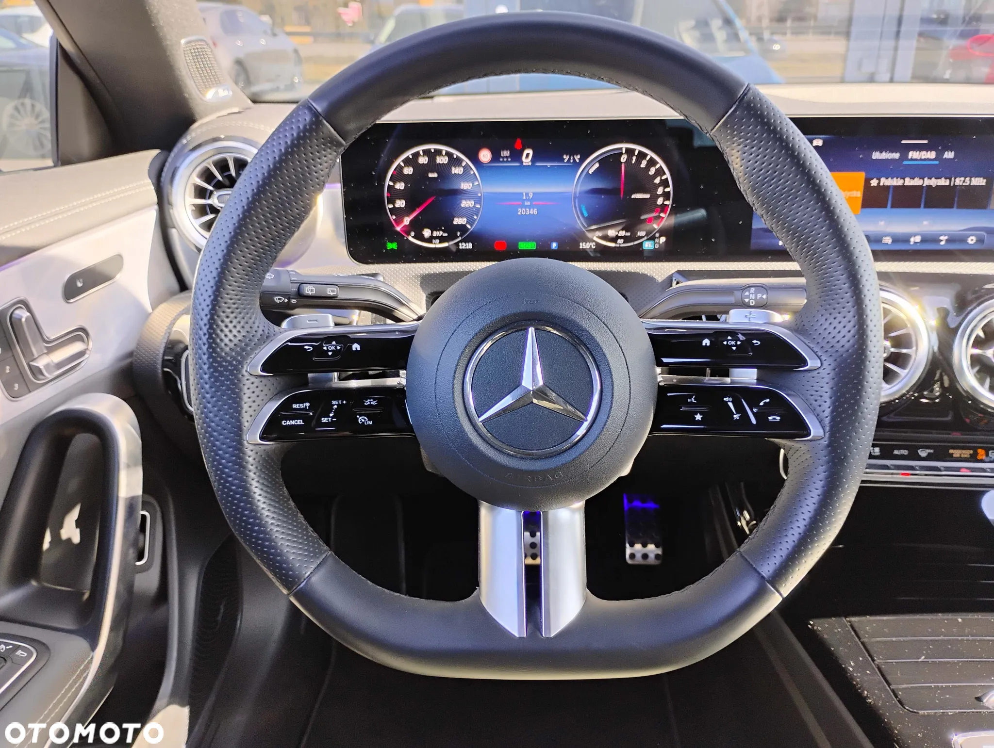 Mercedes-Benz CLA - 20