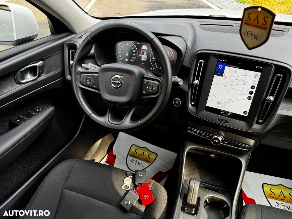 Volvo XC 40 D3 Momentum - 2