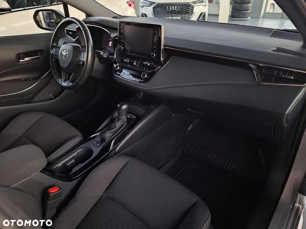 Toyota Corolla 1.8 Hybrid Comfort - 18