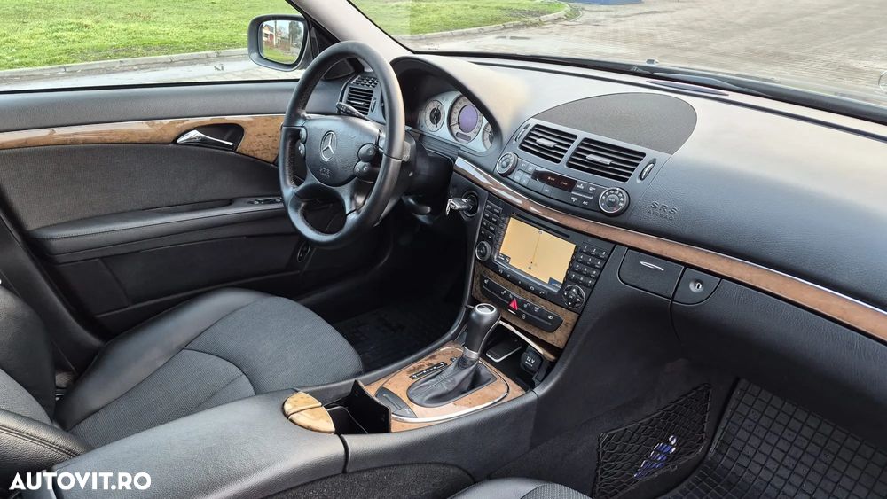 Mercedes-Benz E - 6