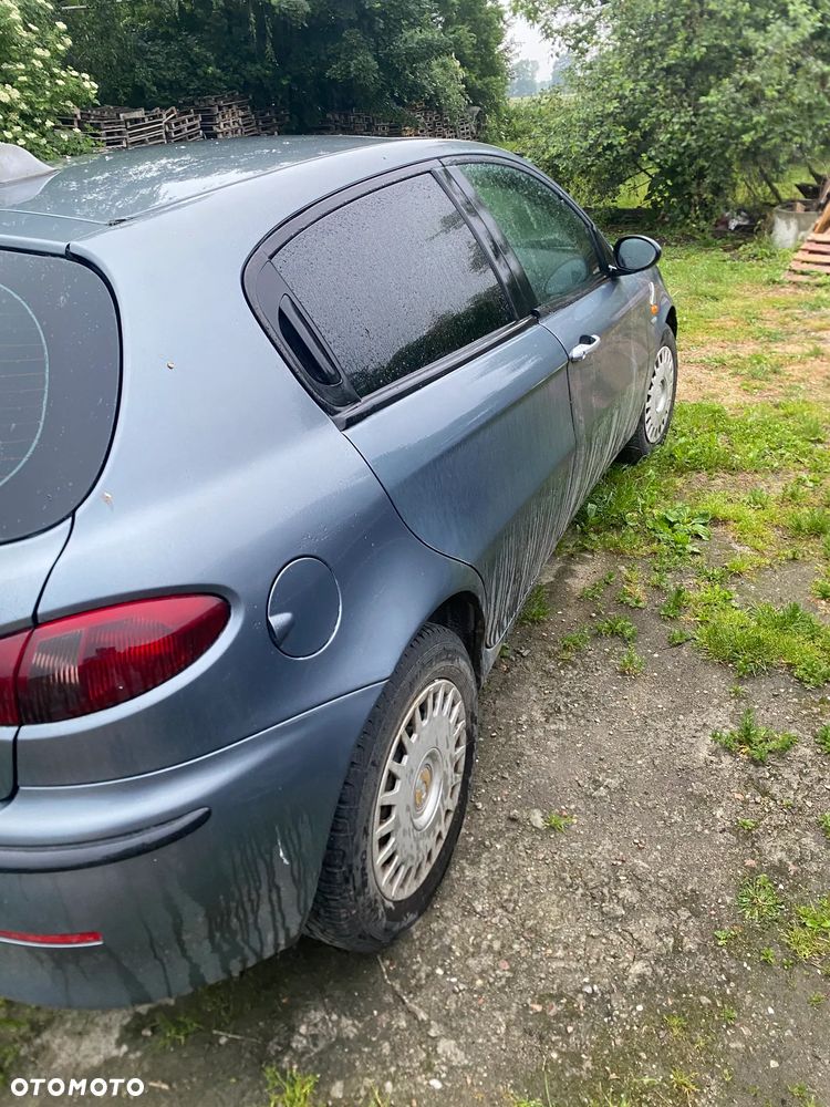 Alfa Romeo 147 1.6 Twin Spark Progression - 3