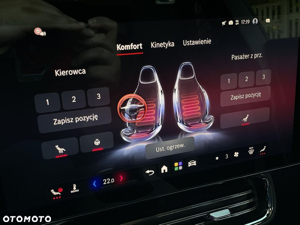 Mercedes-Benz CLA - 21