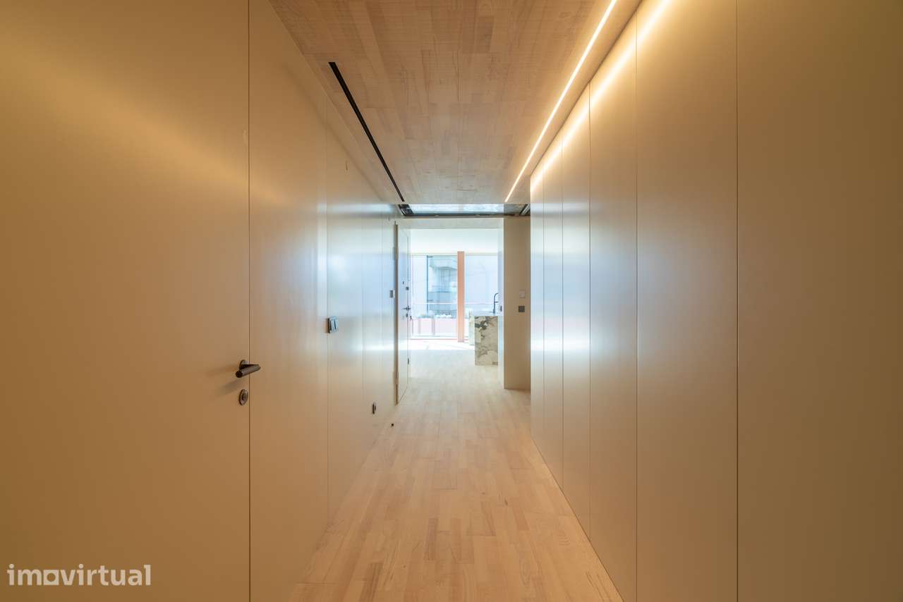 Apartamento T4+1 Venda em Aldoar, Foz do Douro e Nevogilde,Porto - Grande imagem: 3/31