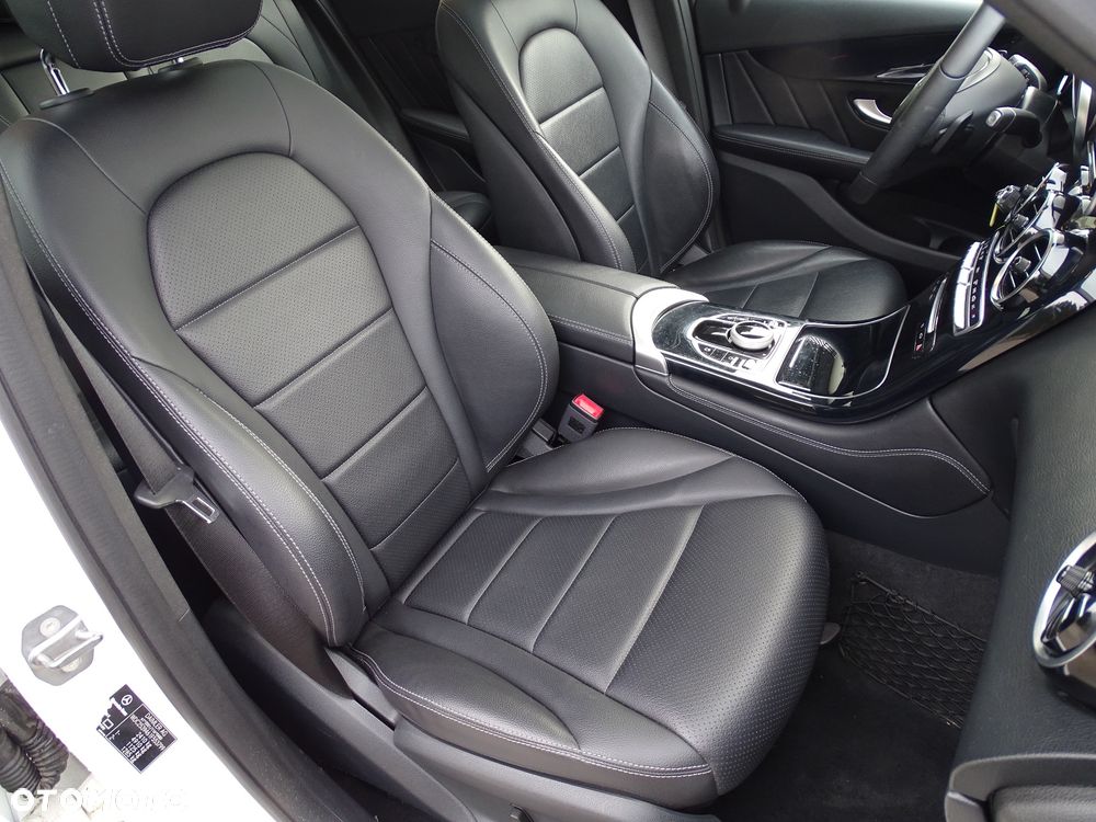 Mercedes-Benz GLC 250 4Matic 9G-TRONIC - 14