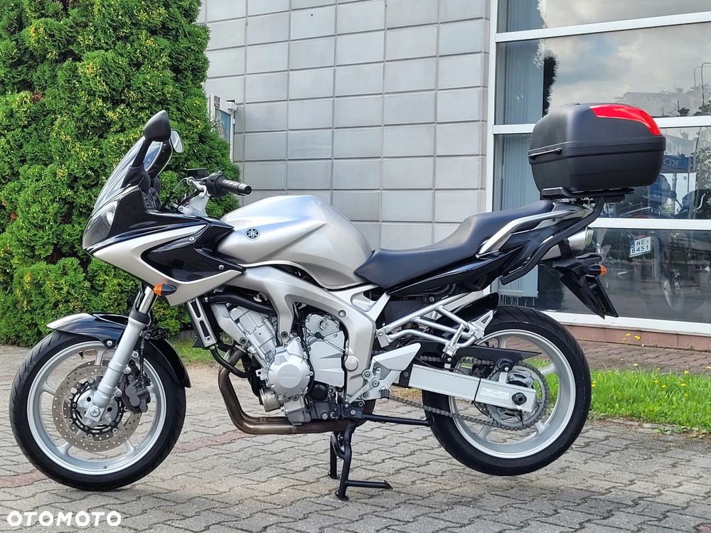 Yamaha FZ6 - 17