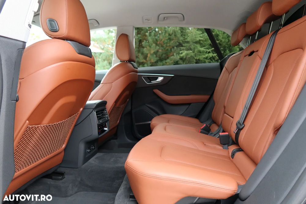 Audi Q8 55 TFSI quattro Tiptronic MHEV - 13