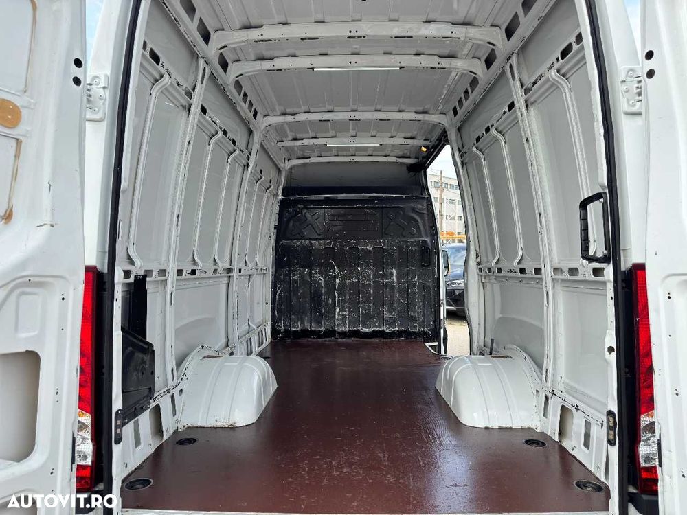 Iveco DAILY PUNTE DUBLA SPATE - 15
