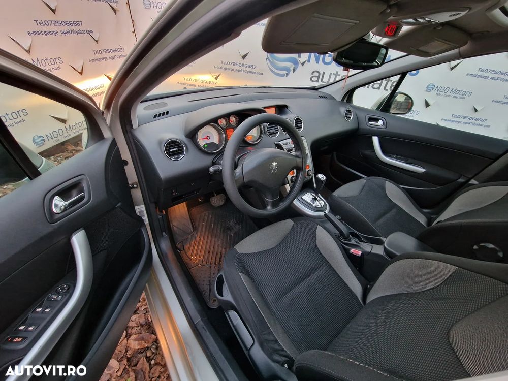 Peugeot 308 1.6HDi Premium Pack Aut - 13